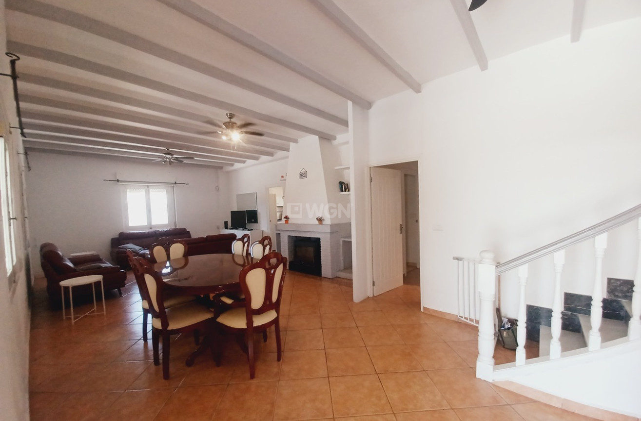 Resale - Villa - Canadas De San Pedro - Inland