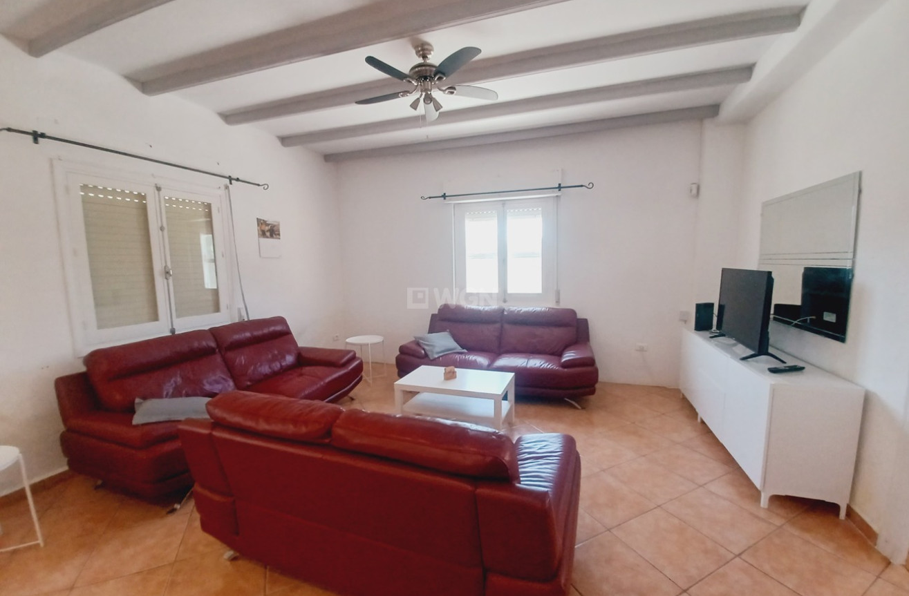 Resale - Villa - Canadas De San Pedro - Inland