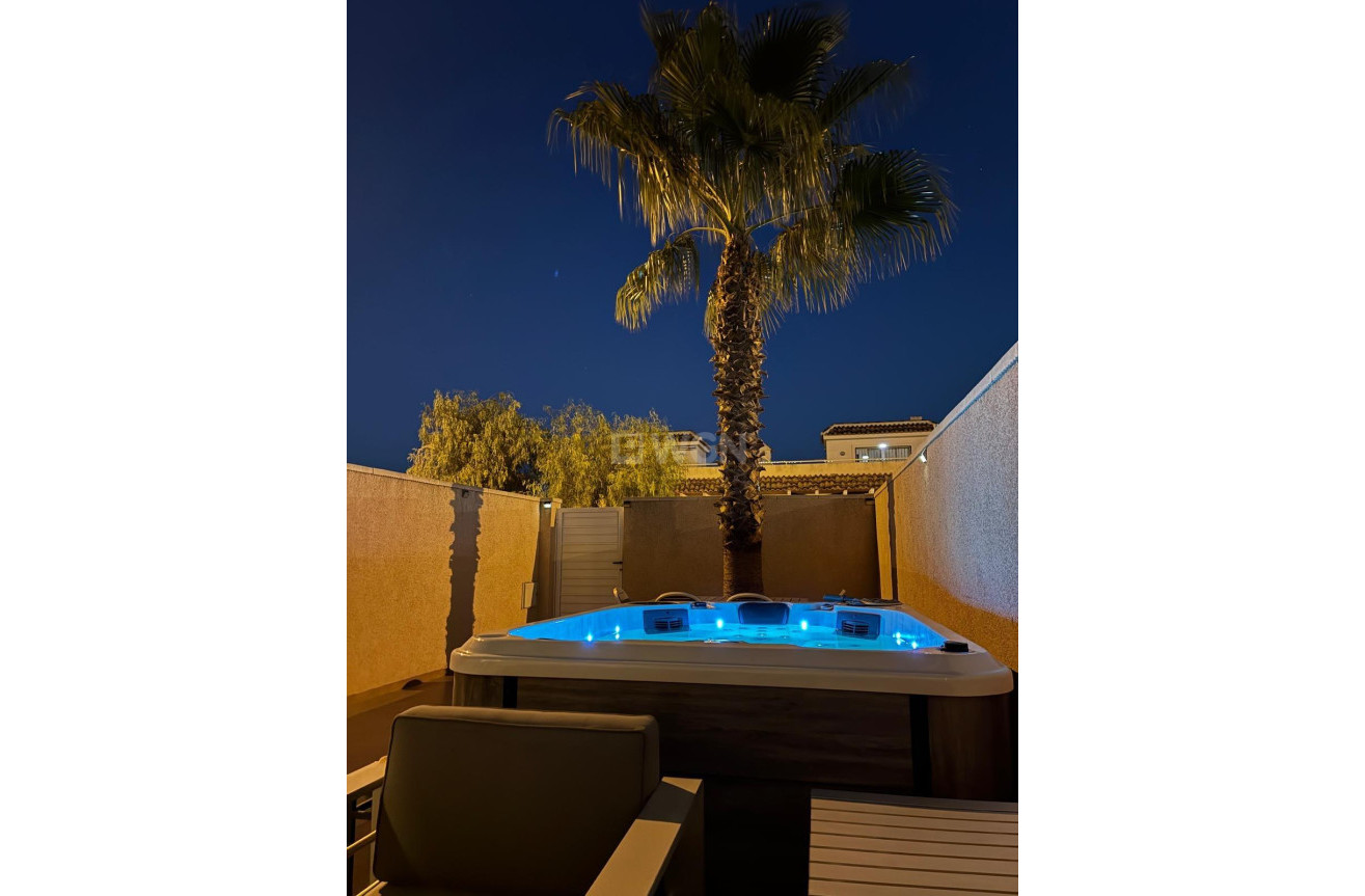 Reventa - Adosado - Avileses - Jerónimo Y Avileses