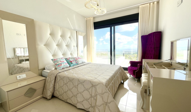 Odsprzedaż - Villa - San Miguel de Salinas - Inland