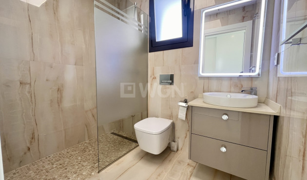 Odsprzedaż - Villa - San Miguel de Salinas - Inland