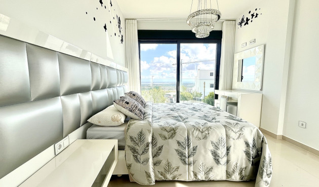 Odsprzedaż - Villa - San Miguel de Salinas - Inland