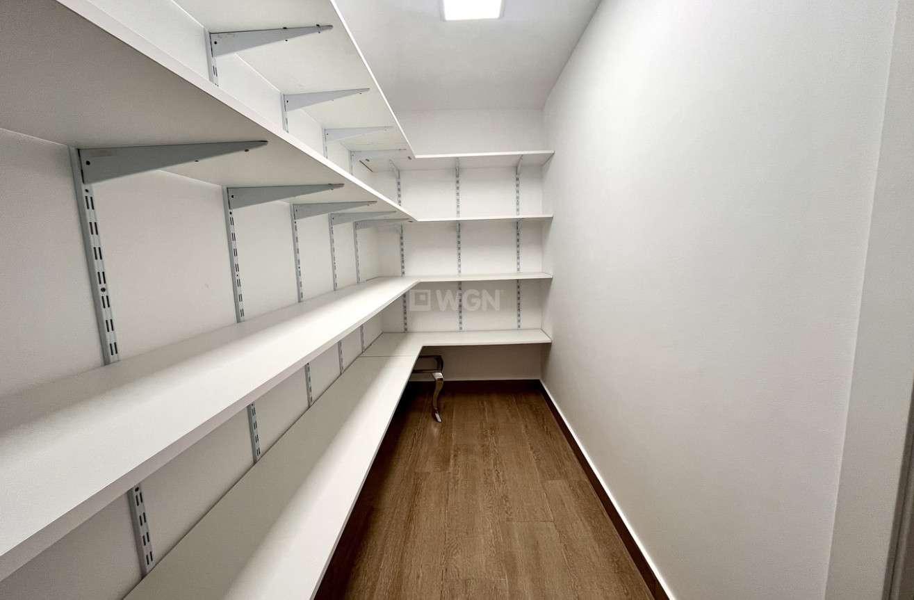 Odsprzedaż - Villa - San Miguel de Salinas - Inland