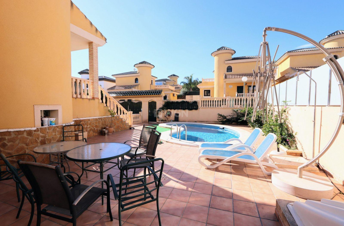 Resale - Villa - Villamartin - Costa Blanca