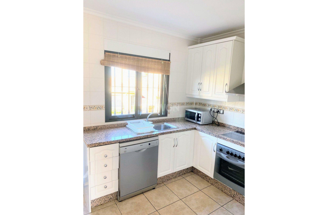 Resale - Villa - Villamartin - Costa Blanca