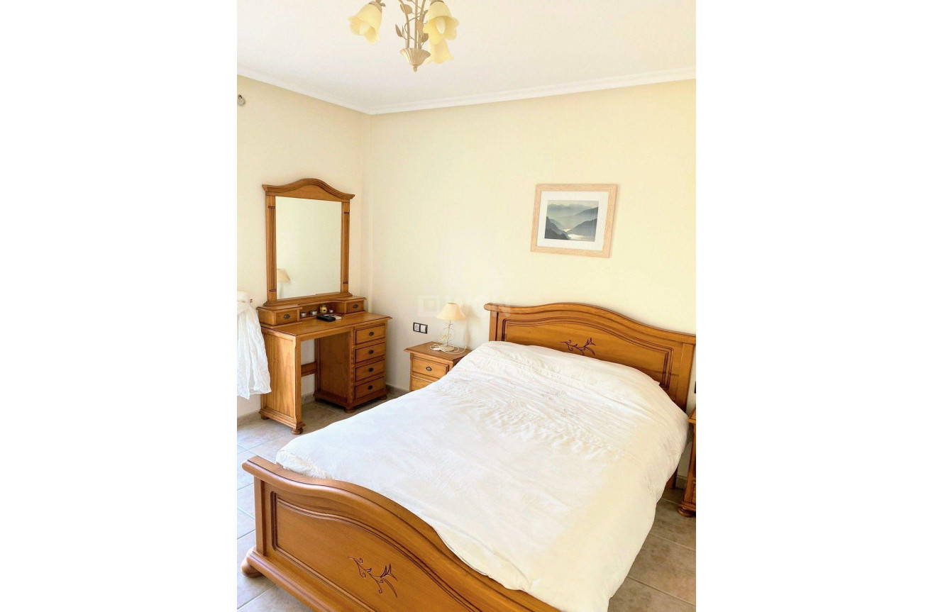 Resale - Villa - Villamartin - Costa Blanca