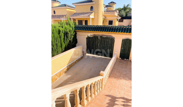 Resale - Villa - Villamartin - Costa Blanca