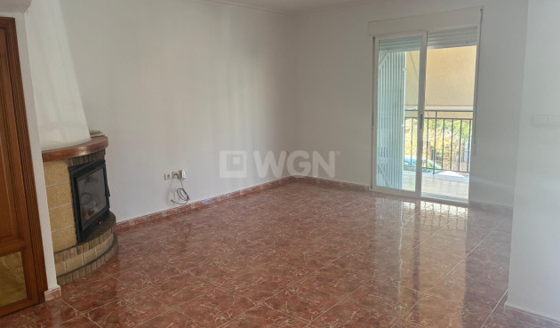 Resale - Duplex - Dolores - Dolores - Center