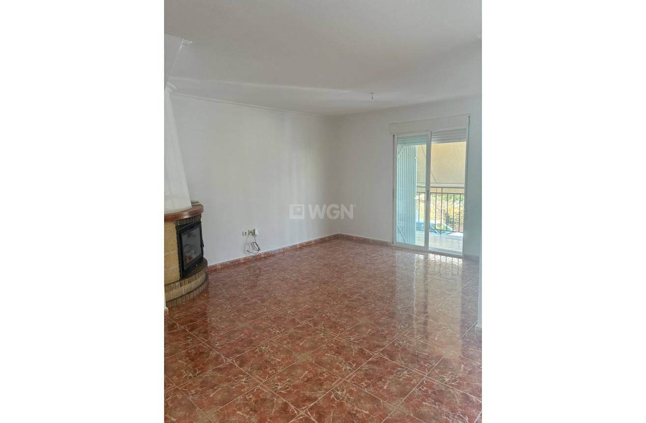 Resale - Duplex - Dolores - Dolores - Center