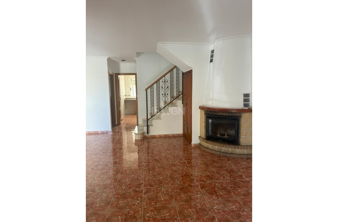 Resale - Duplex - Dolores - Dolores - Center