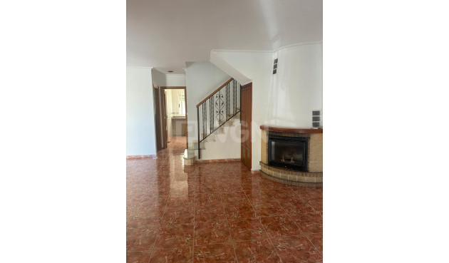 Resale - Duplex - Dolores - Dolores - Center