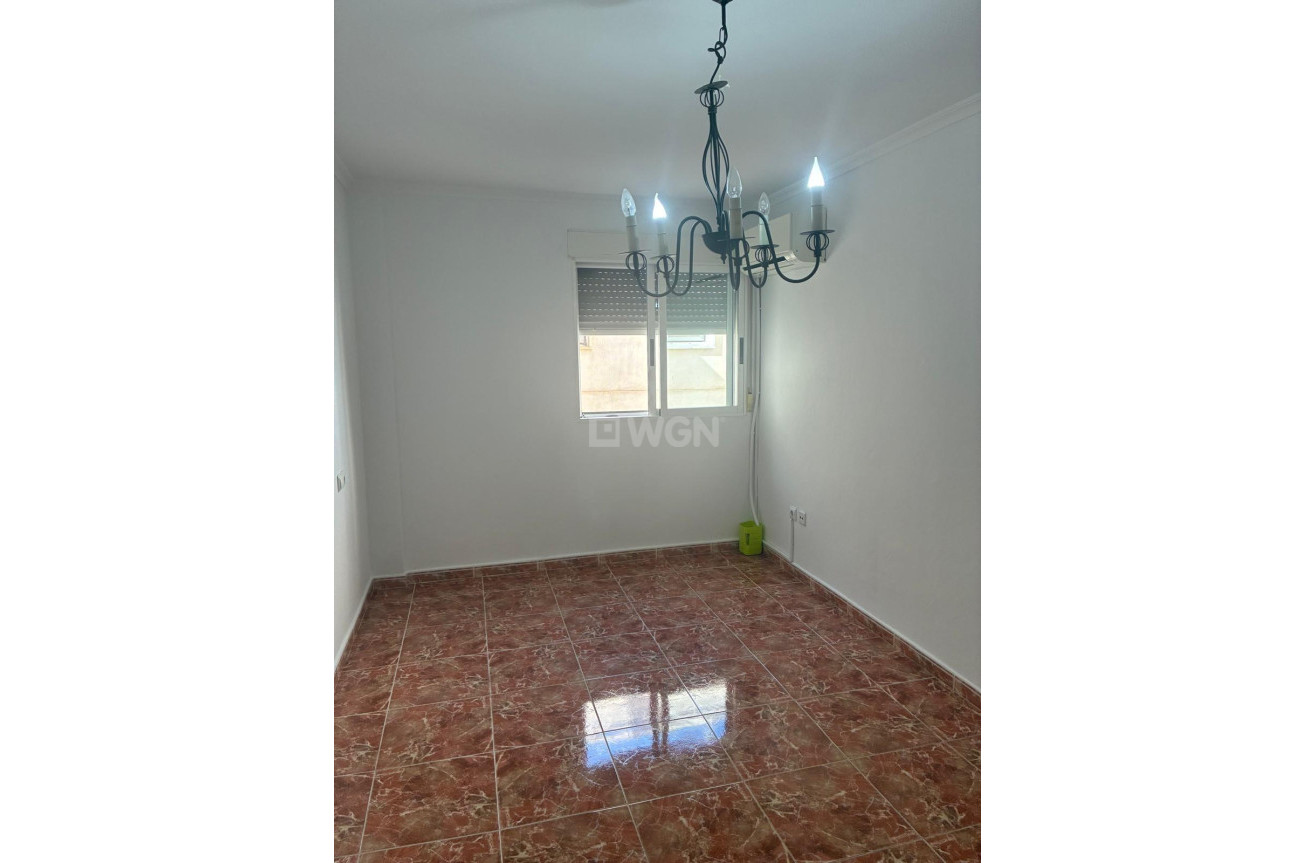 Resale - Duplex - Dolores - Dolores - Center