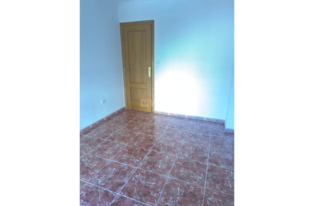 Resale - Duplex - Dolores - Dolores - Center