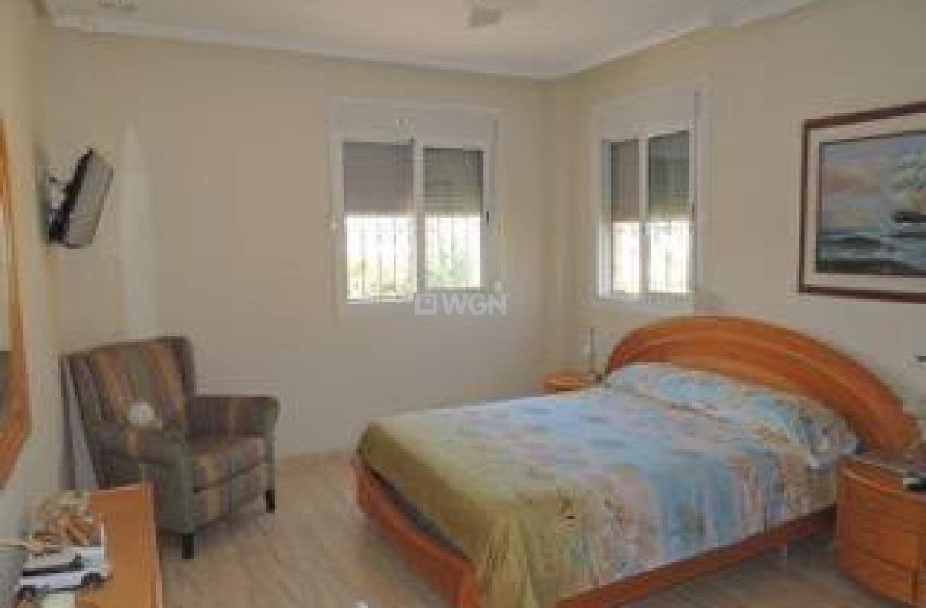 Odsprzedaż - Villa - Catral