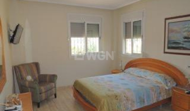 Odsprzedaż - Villa - Catral