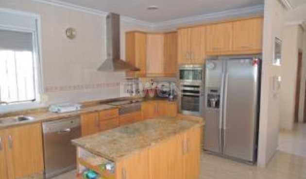 Odsprzedaż - Villa - Catral