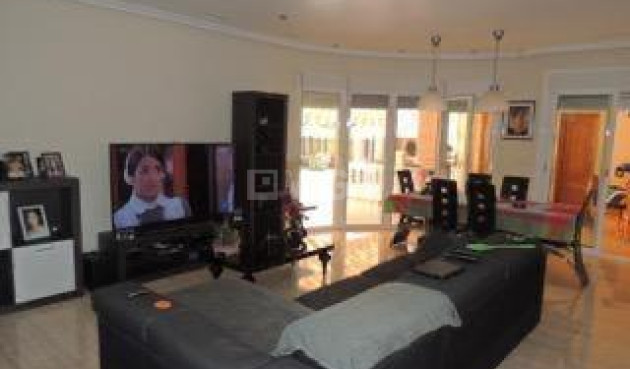 Odsprzedaż - Villa - Catral