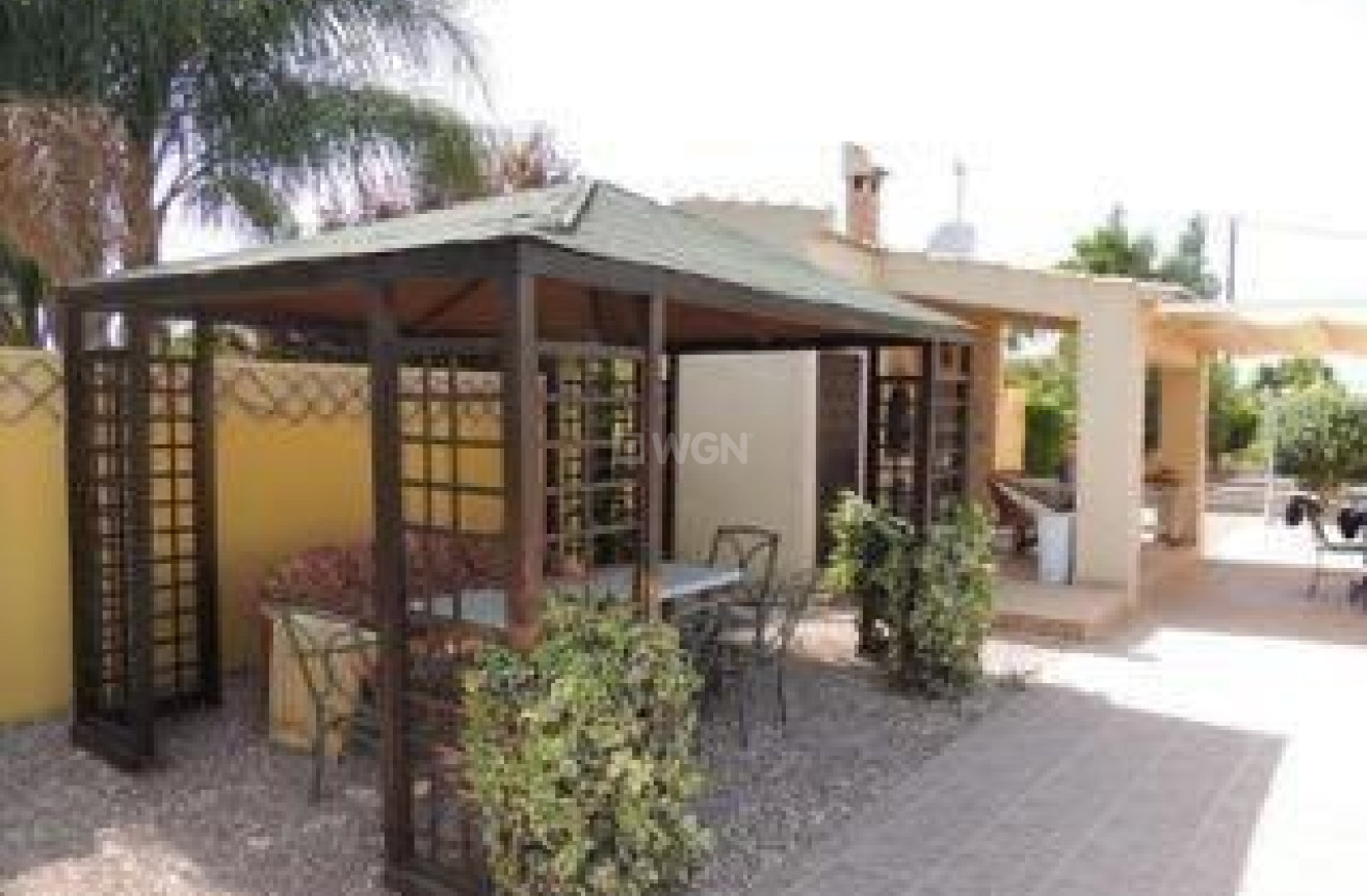 Odsprzedaż - Villa - Catral