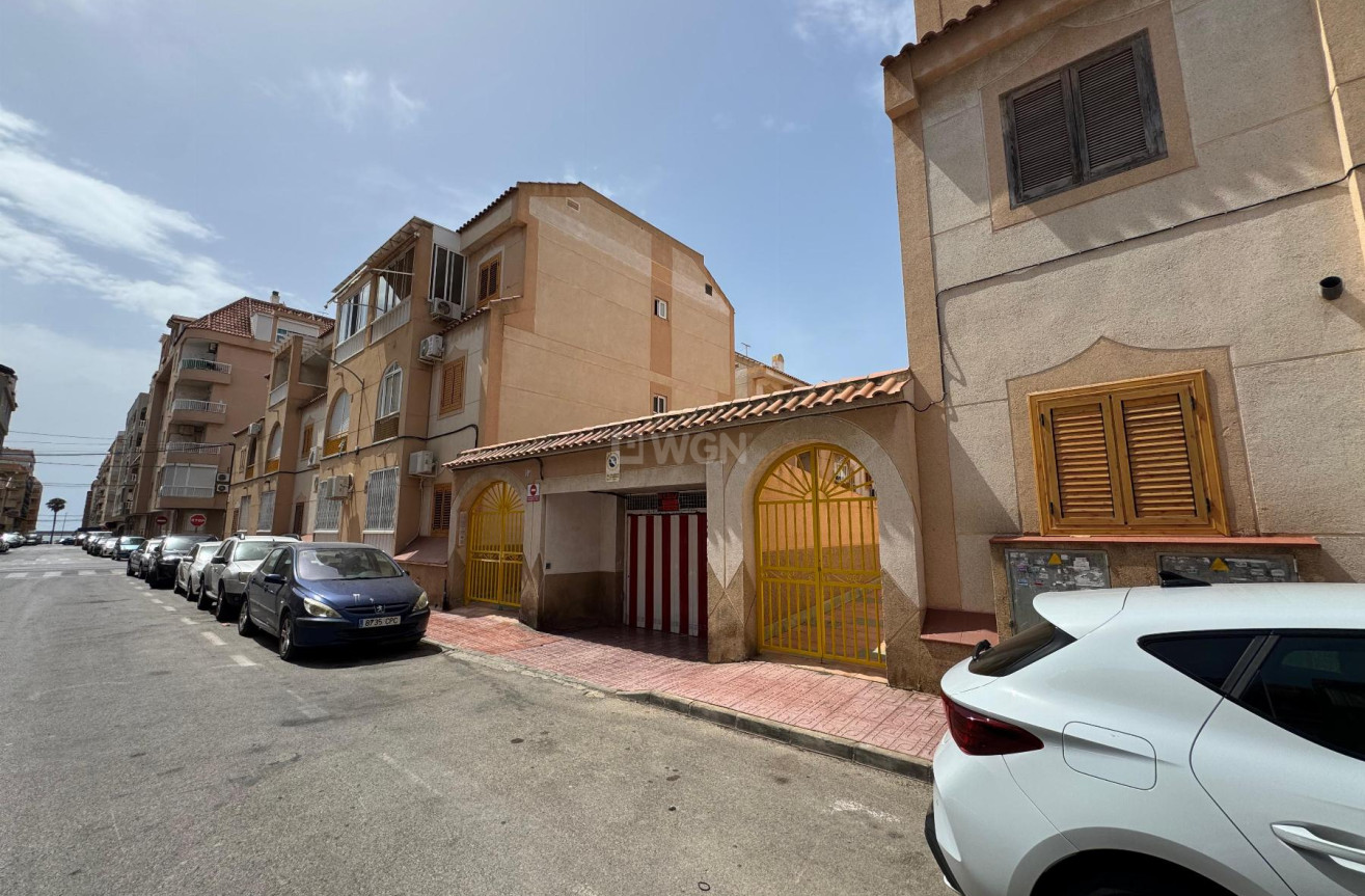 Reventa - Parking - Torrevieja - Costa Blanca