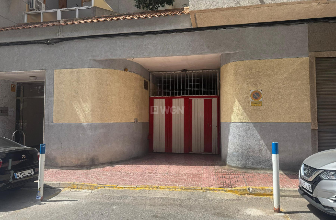Resale - Parking - Torrevieja - Costa Blanca