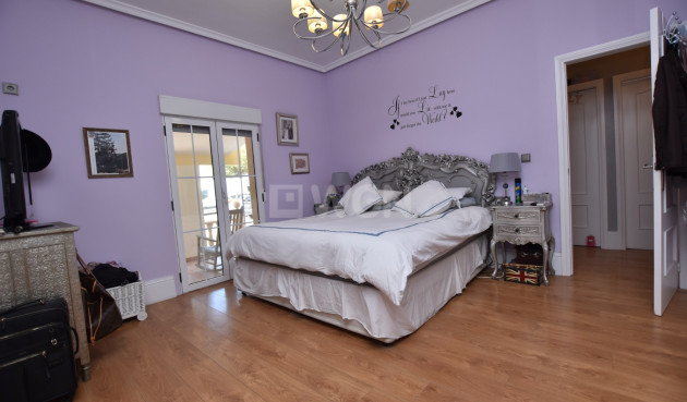 Reventa - Villa - Heredades - Costa Blanca