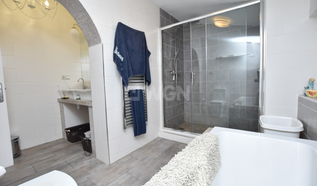 Reventa - Villa - Heredades - Costa Blanca