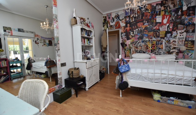 Reventa - Villa - Heredades - Costa Blanca