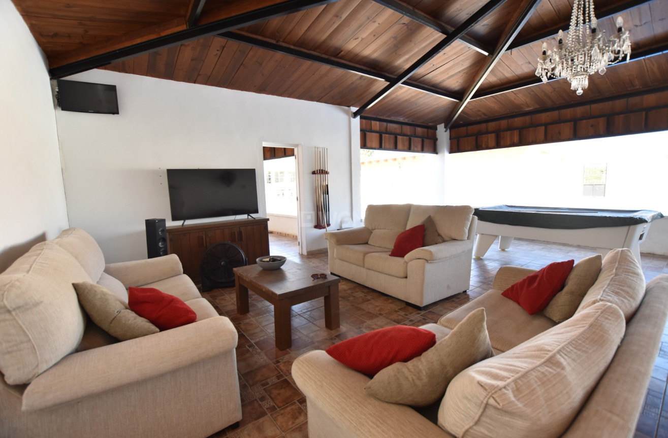 Reventa - Villa - Heredades - Costa Blanca