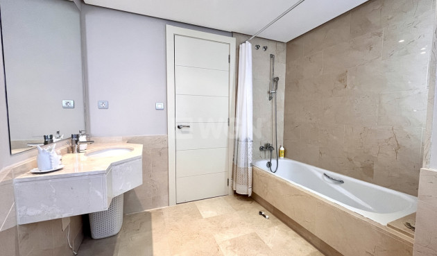 Resale - Apartment / flat - Las Colinas Golf - Costa Blanca