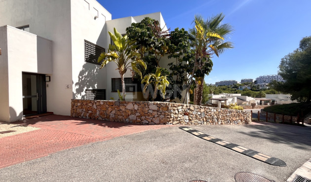 Resale - Apartment / flat - Las Colinas Golf - Costa Blanca