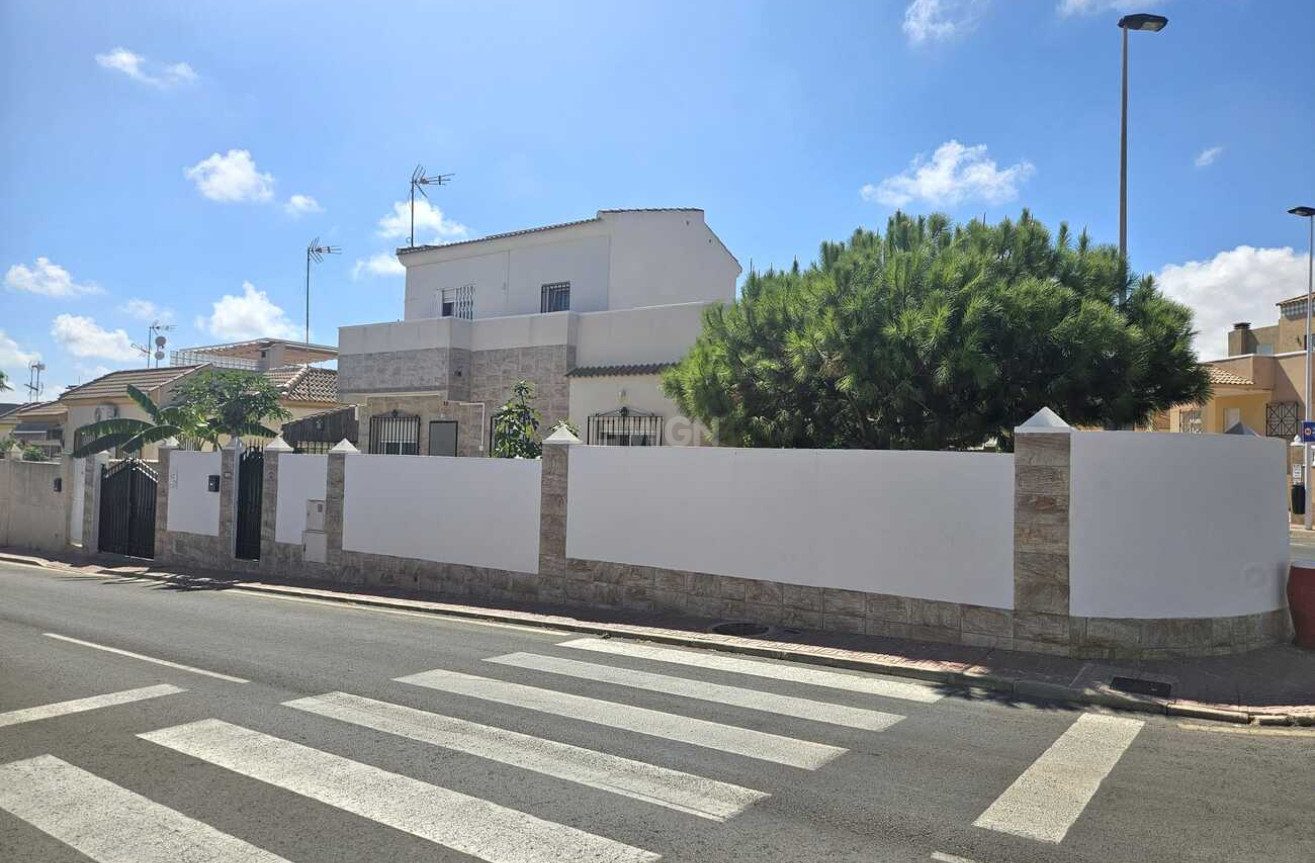 Wiederverkauf - Villa - Torrevieja - Torre Del Moro