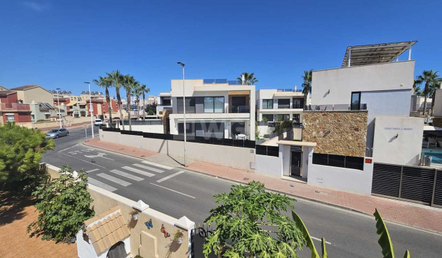 Wiederverkauf - Villa - Torrevieja - Torre Del Moro