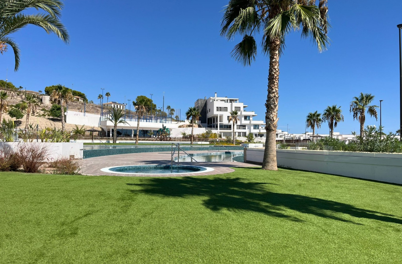 Odsprzedaż - Mieszkanie w bloku - Finestrat - Costa Blanca