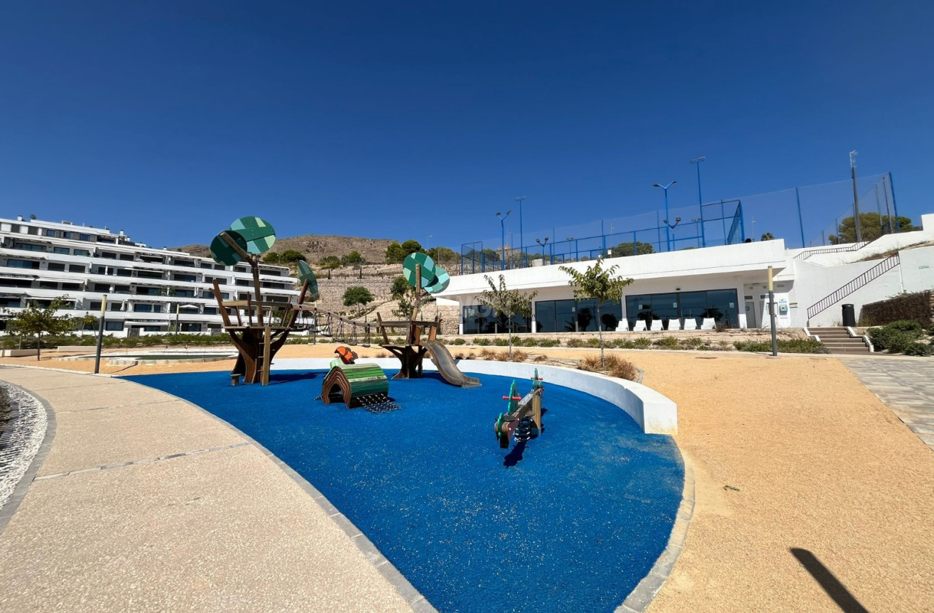 Odsprzedaż - Mieszkanie w bloku - Finestrat - Costa Blanca