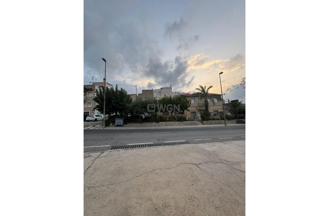 Odsprzedaż - Kamienica - Orihuela - Hurchillo