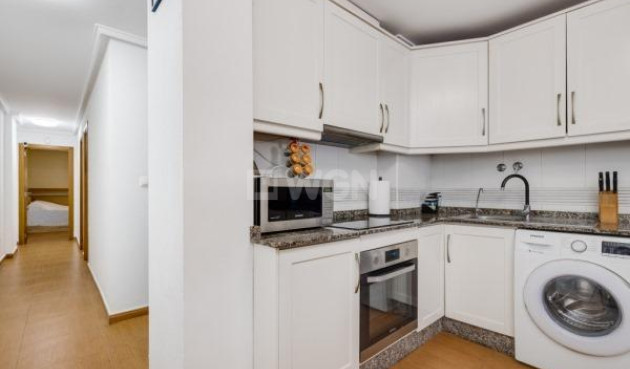 Reventa - Apartamento / piso - Torrevieja - Centro