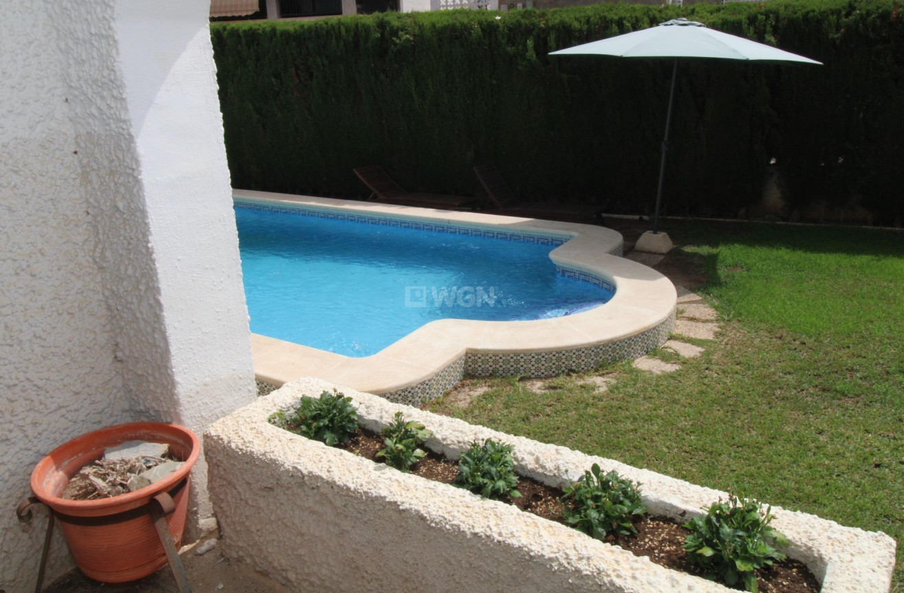 Odsprzedaż - Villa - Lo Pagan - LA PUNTICA