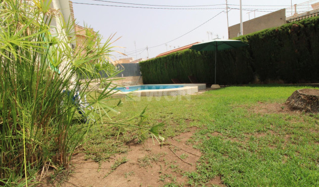 Odsprzedaż - Villa - Lo Pagan - LA PUNTICA