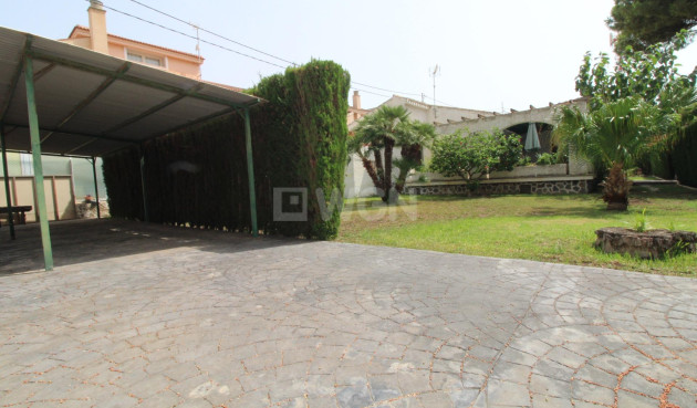 Odsprzedaż - Villa - Lo Pagan - LA PUNTICA