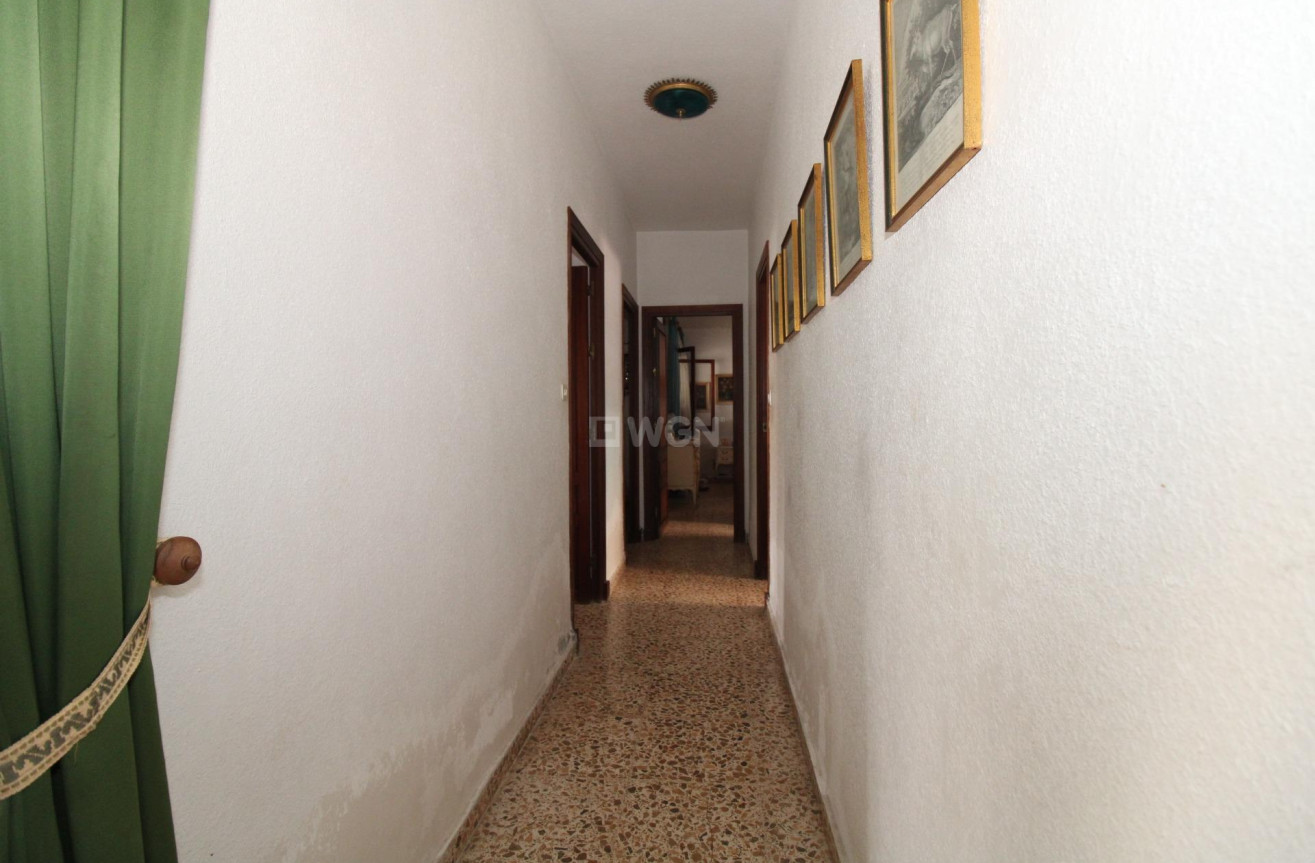 Odsprzedaż - Villa - Lo Pagan - LA PUNTICA