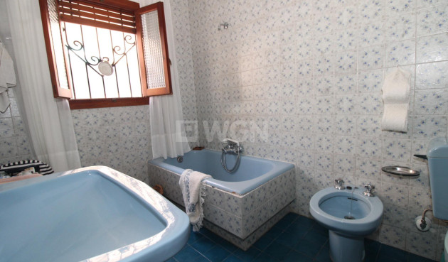 Odsprzedaż - Villa - Lo Pagan - LA PUNTICA