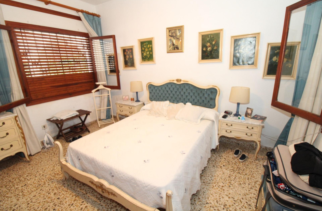 Odsprzedaż - Villa - Lo Pagan - LA PUNTICA