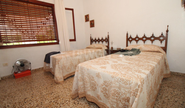 Odsprzedaż - Villa - Lo Pagan - LA PUNTICA