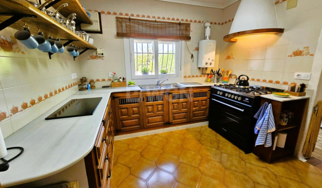 Odsprzedaż - Villa - Jávea - Costa Blanca