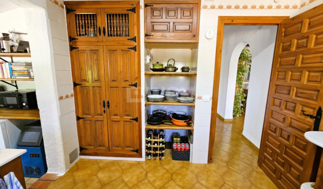 Odsprzedaż - Villa - Jávea - Costa Blanca