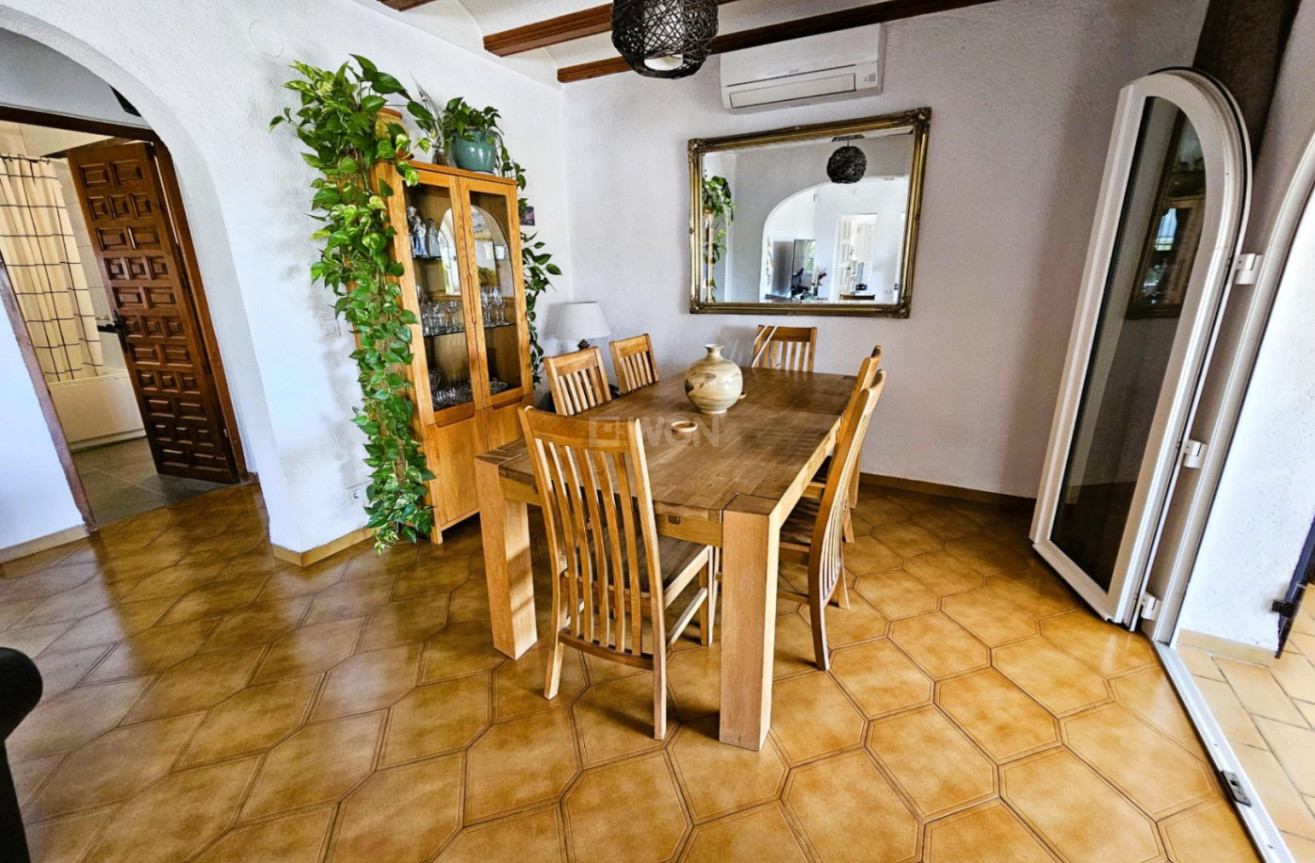 Odsprzedaż - Villa - Jávea - Costa Blanca