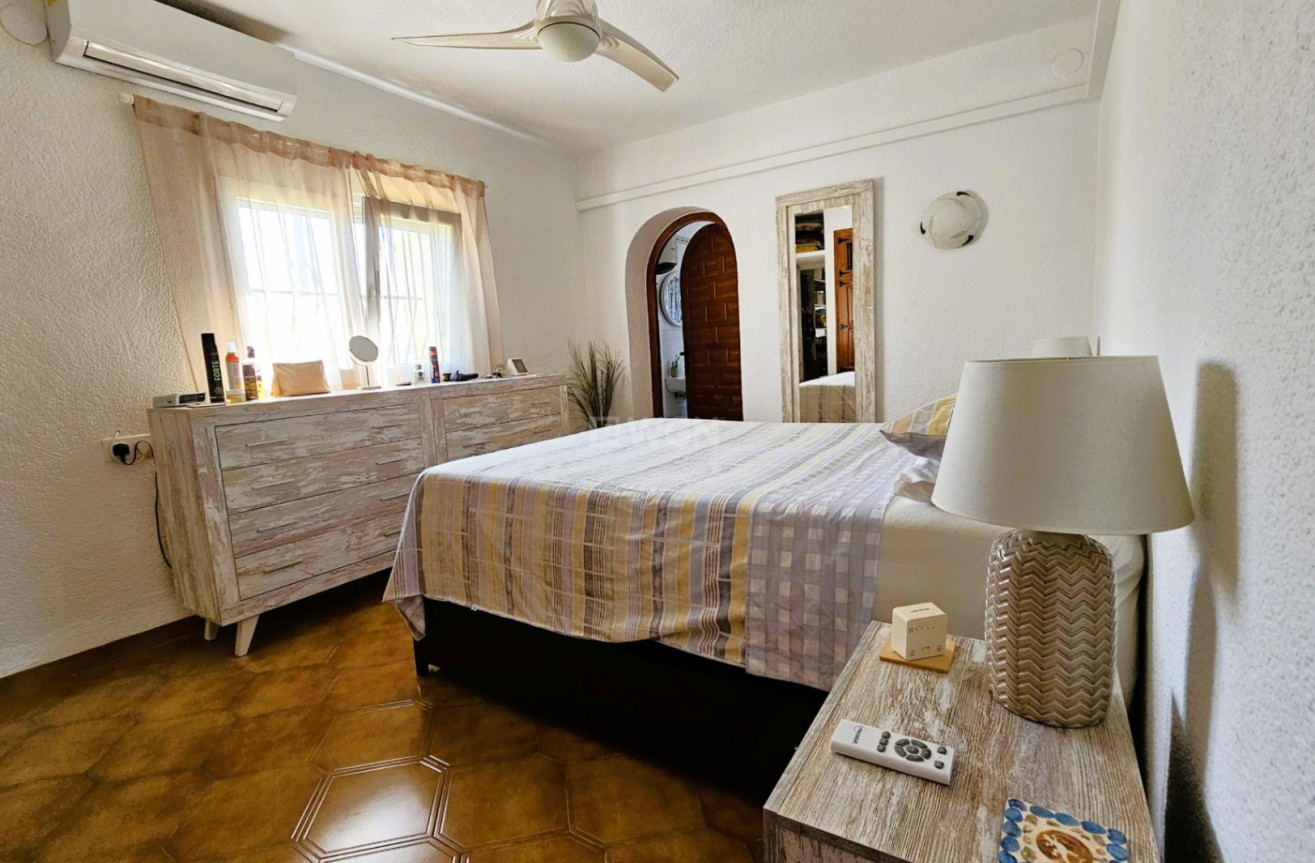 Odsprzedaż - Villa - Jávea - Costa Blanca