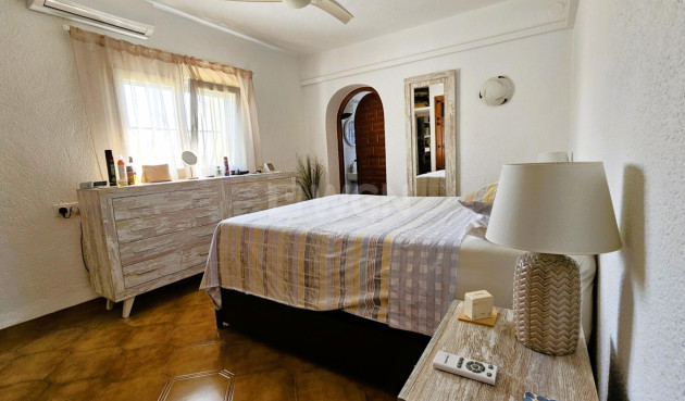 Odsprzedaż - Villa - Jávea - Costa Blanca