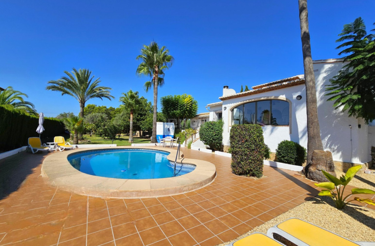 Odsprzedaż - Villa - Jávea - Costa Blanca