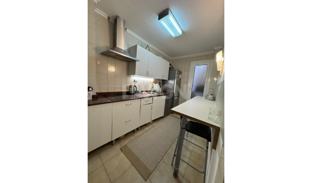 Resale - Apartment / flat - Alicante - Costa Blanca